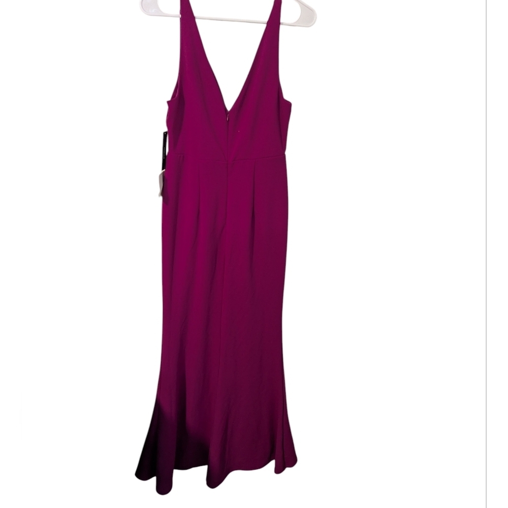Lulu's,Melora Elegant Magenta Evening Gown, Size M - Picture 5 of 6